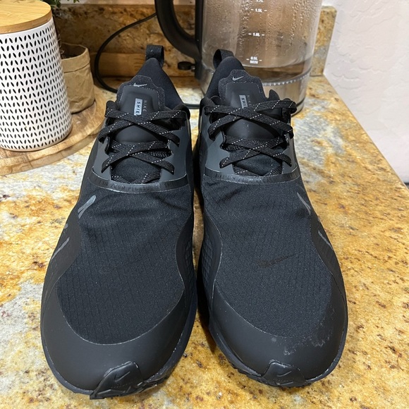 Nike Air Zoom Pegasus 37 Shield size 12 - Picture 2 of 7